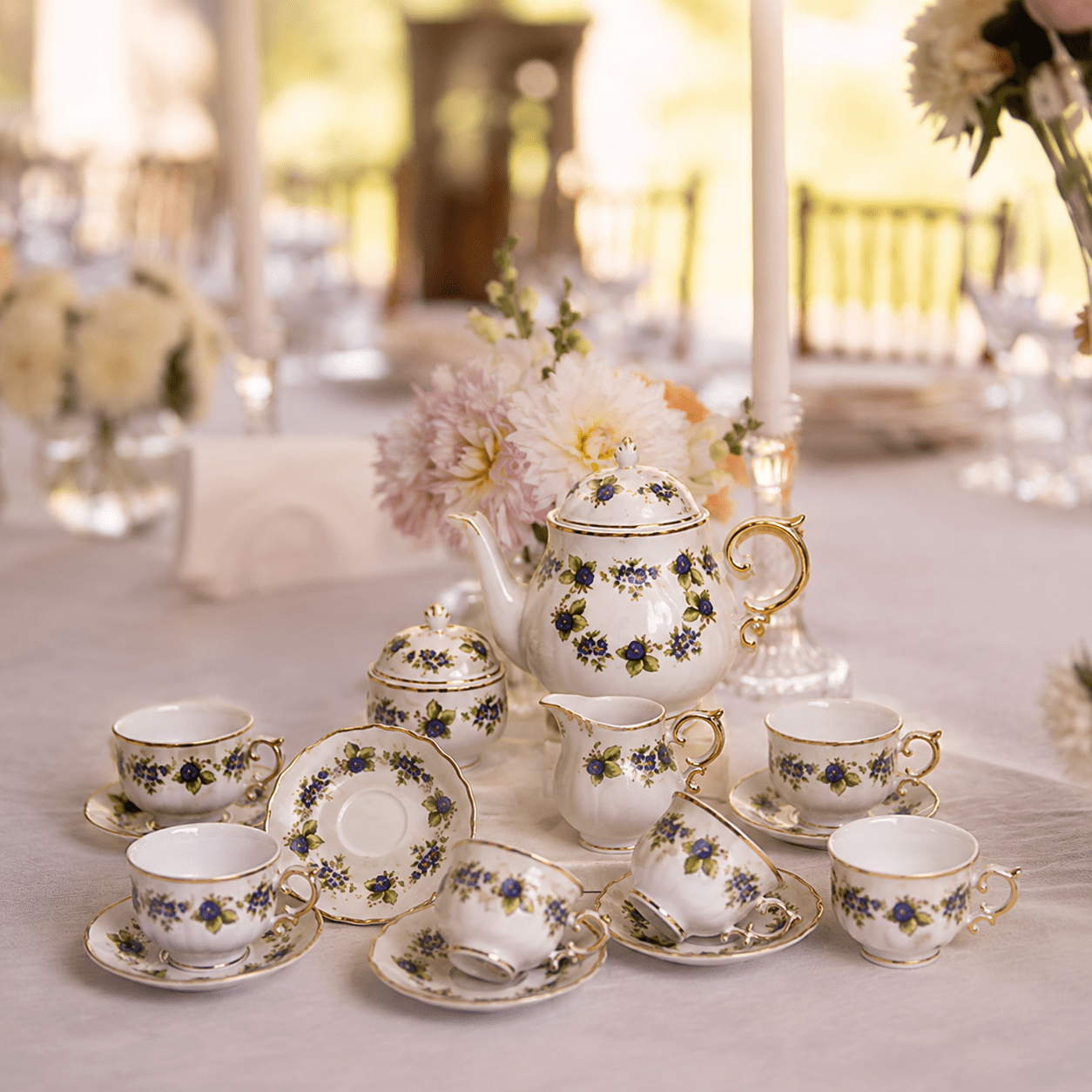 Blackberry Tea Set Fine Porcelain Hollohaza Blackberry Tea Set Fine Porcelain Hollohaza - Image 1