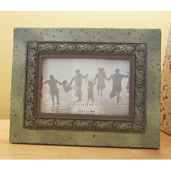 010_DD77210_3-LG.jpg Stone Triple Border Frame - Image 1