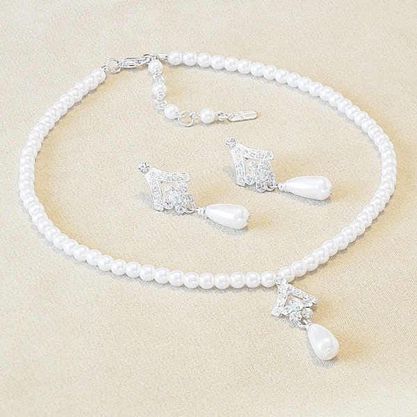 019-L827_3-LG.jpg Beatrix Pearl Rhinestone Set - Fashion Jewellery - Image 1