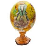 Golfer Tricks Ostrich Egg - 1 piece left