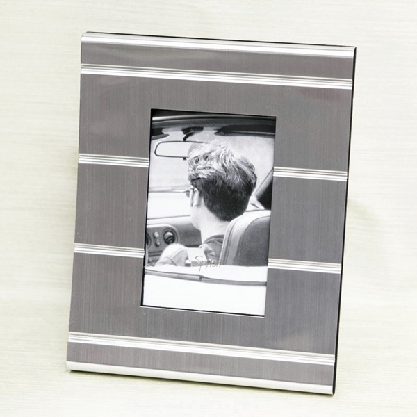 094-KC284_3-LG.jpg Silver Beveled Table Frame - Image 1