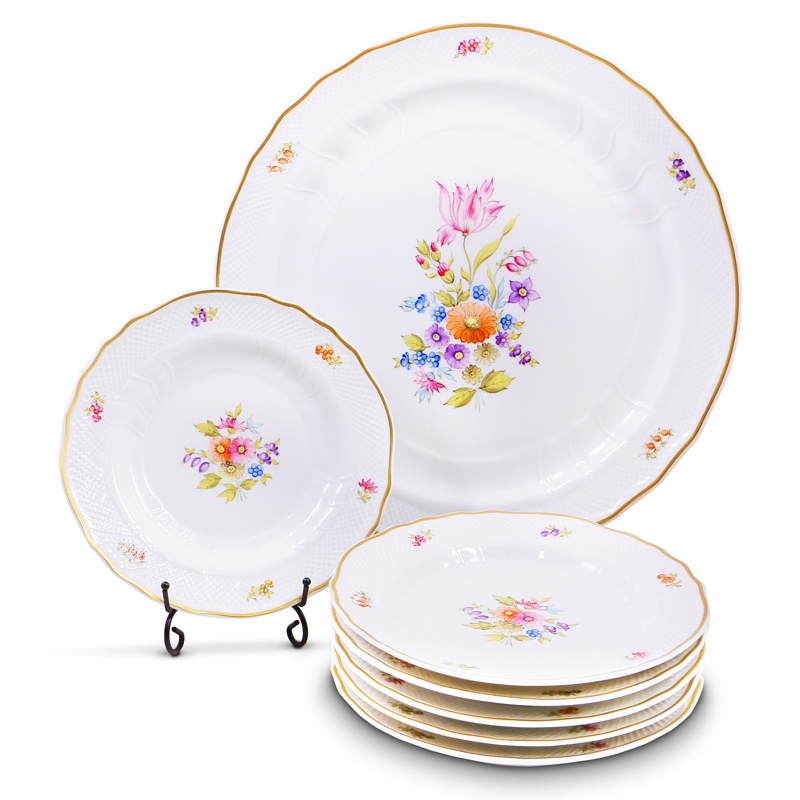 095-HOC-1781-LG.jpg Alba Regia Cake Set Hand Painted - 21 Carat Gold Accent - Image 1