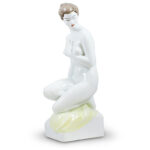 Spring Wind Porcelain Figurine - Image 3
