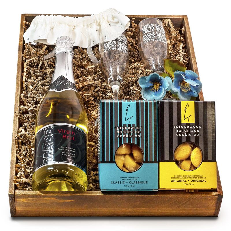 16129-LG.jpg Bride and Groom Wedding Sparkling Wine Gift Set - Image 1