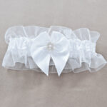 Circle of Pearls Wedding Garter White