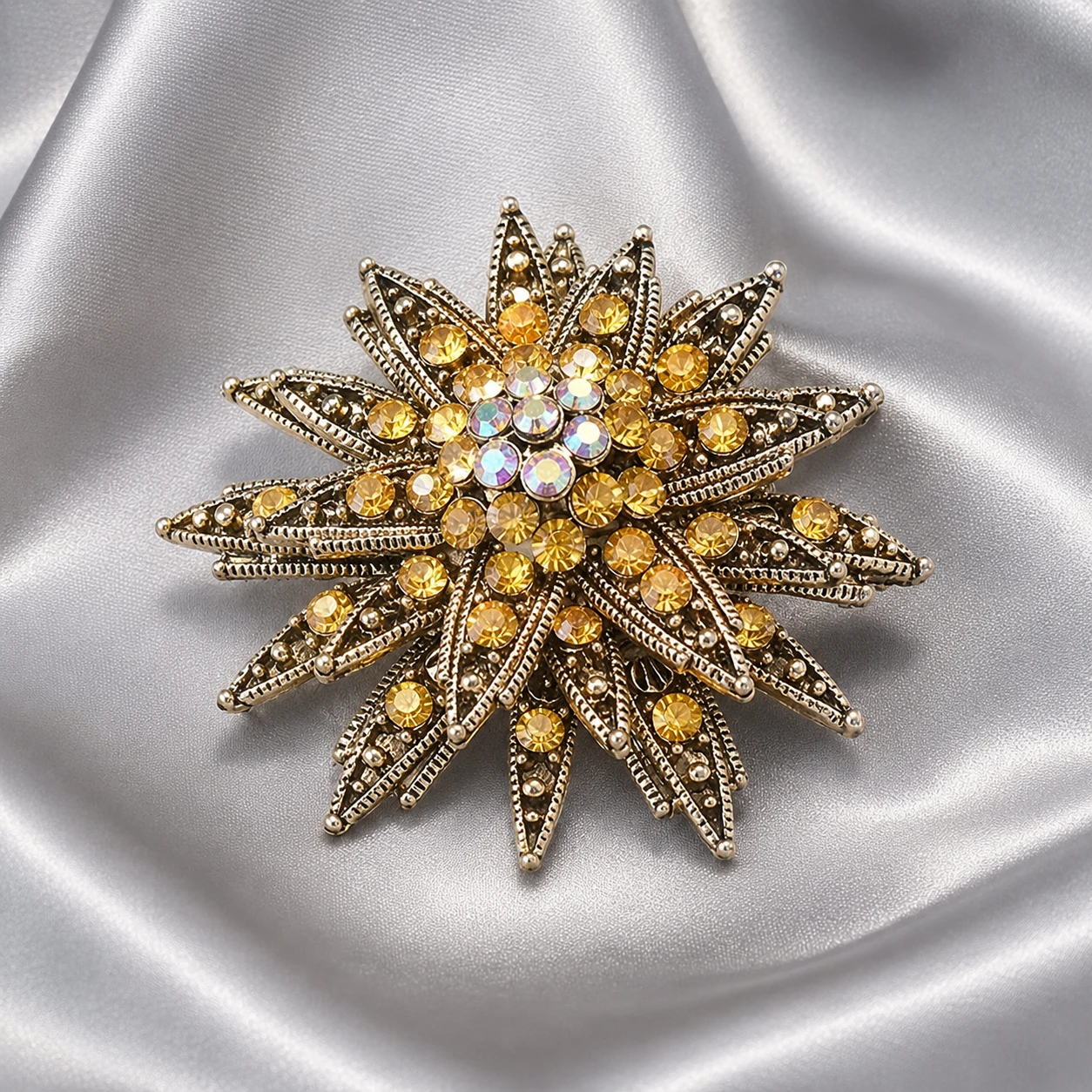 Vintage Dahlia Rhinestone Brooch – Elizabeth Vintage Dahlia Rhinestone Brooch - Elizabeth - Image 1